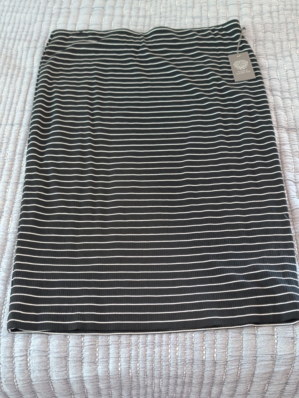 Vince Camuto NWT Black & White Stretch Pencil Skirt Size L